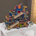 Garaj pentru masinute cu 6 nivele si spalatorie Deluxe Car Garage - Kidkraft cu 32 de piese din lemn